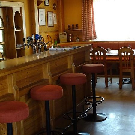 Gasthof Zum Flughafen Hotel Feldkirchen bei Graz Bagian luar foto